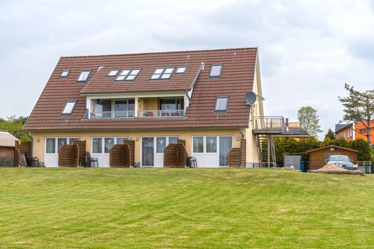 Appartamento Haus Inselperle Mit Blick Auf Den Bodden Alt Reddevitz Esterno foto