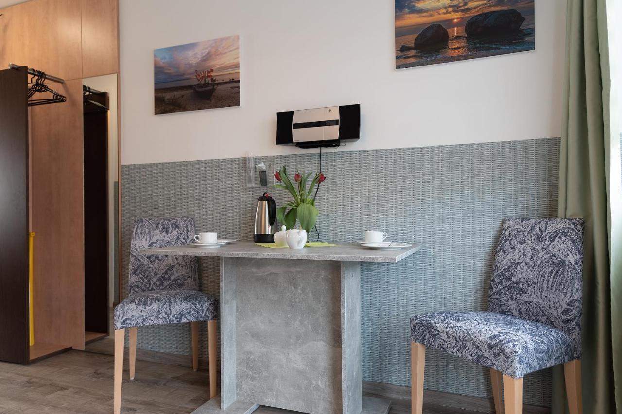 Appartamento Haus Inselperle Mit Blick Auf Den Bodden Alt Reddevitz Esterno foto