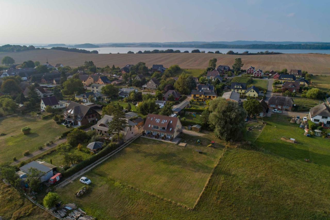 Appartamento Haus Inselperle Mit Blick Auf Den Bodden Alt Reddevitz Esterno foto
