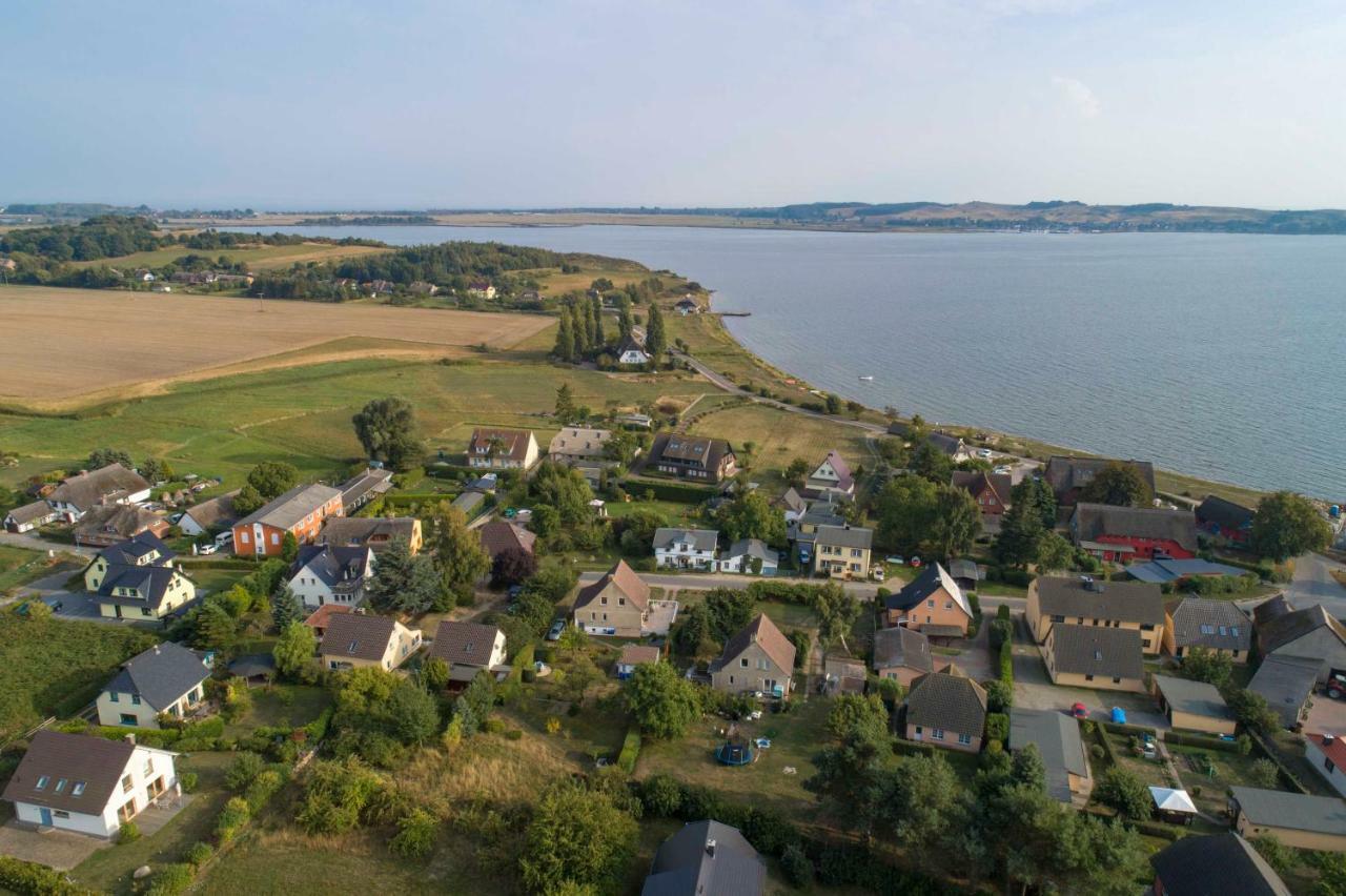 Appartamento Haus Inselperle Mit Blick Auf Den Bodden Alt Reddevitz Esterno foto