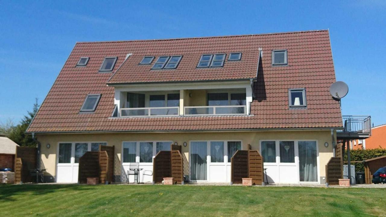 Appartamento Haus Inselperle Mit Blick Auf Den Bodden Alt Reddevitz Esterno foto