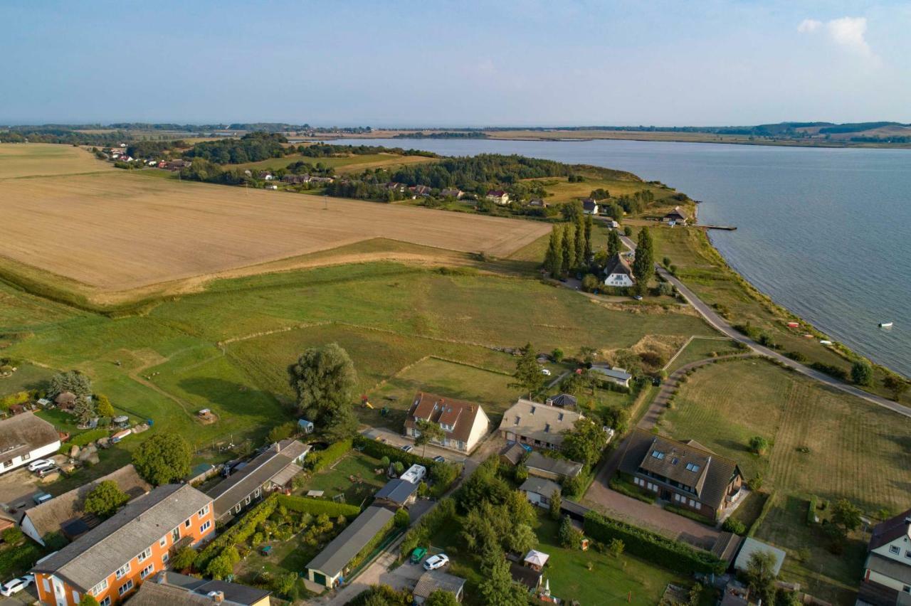 Appartamento Haus Inselperle Mit Blick Auf Den Bodden Alt Reddevitz Esterno foto